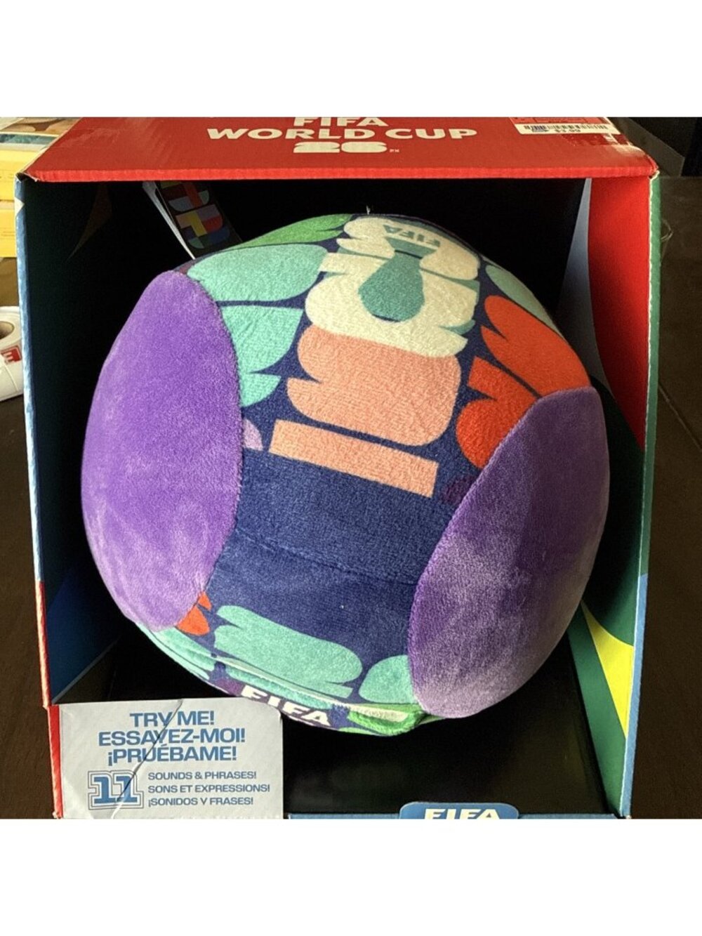 Jazwares – Fifa World Cup 2026 Feature Soccer Ball (9 Inch)